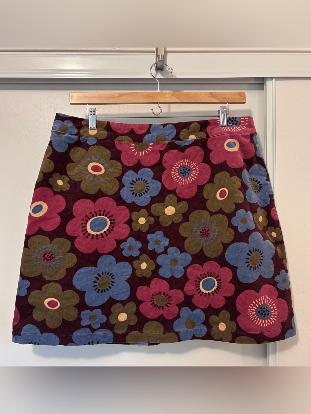 Princess Highway Cottagecore Skirt Size 20 Floral Corduroy Comfort Teacher Soft